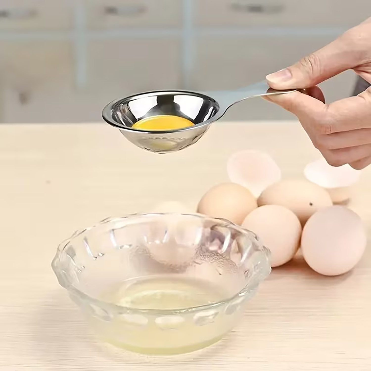 Egg Separator Tool - ステンレス鋼の卵分離器ストレーナーフィルター白い卵黄分離器キッチンベーキングツール簡単に洗浄可能