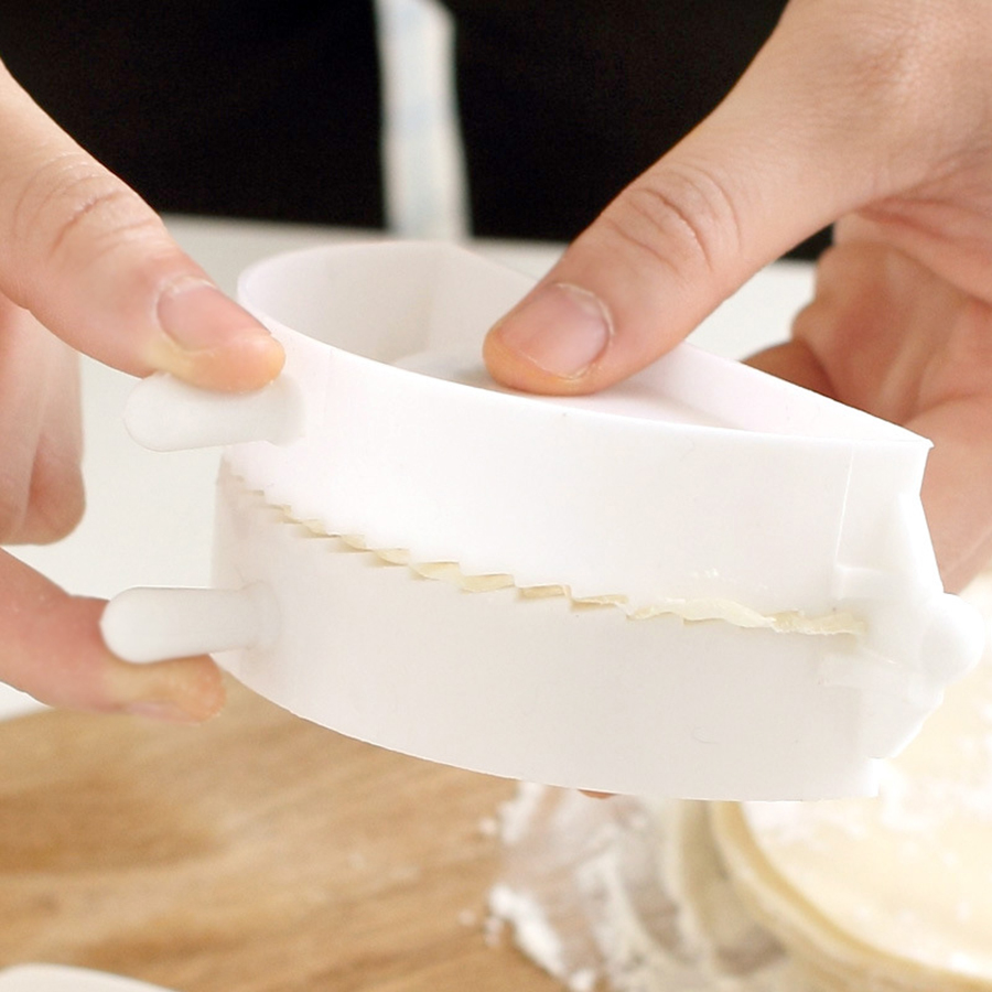 3 ピース/セット 7-10 センチメートルプラスチック餃子 - Kitchen Gadgets Dumpling Maker のレビューと価格